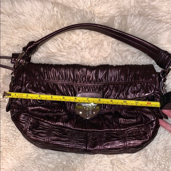 Prada leather should bag - Picture 6 of 7
